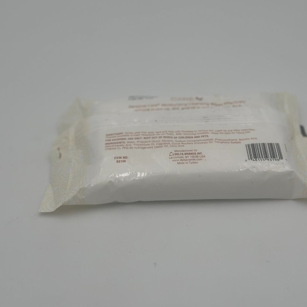 Personal Care oil-infused moisturizing cleansing wipes, 40 Pre-moistened Towelet - Picture 2 of 5